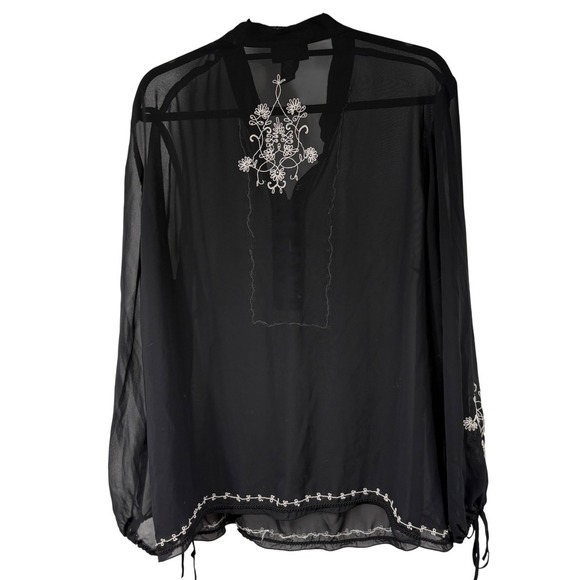 Lane Bryant Black Embroidered Sheer Blouse Top Womens Plus Size 22/24 - Picture 2 of 6